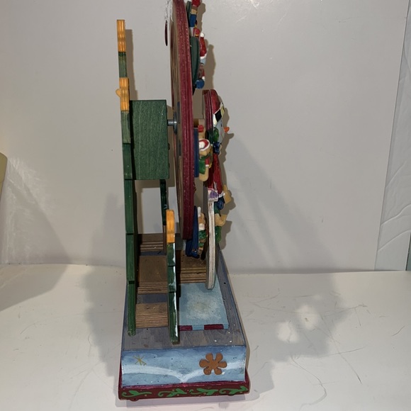 Nicholas Square Holiday Merry Go Round 11.5” Tall 8” base - Picture 7 of 8